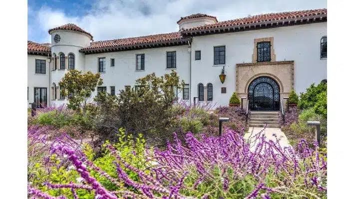 Community Hospital of the Monterey