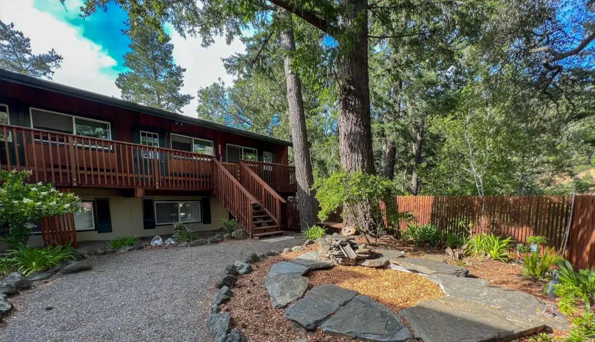 Serenity Knolls Treatment Center